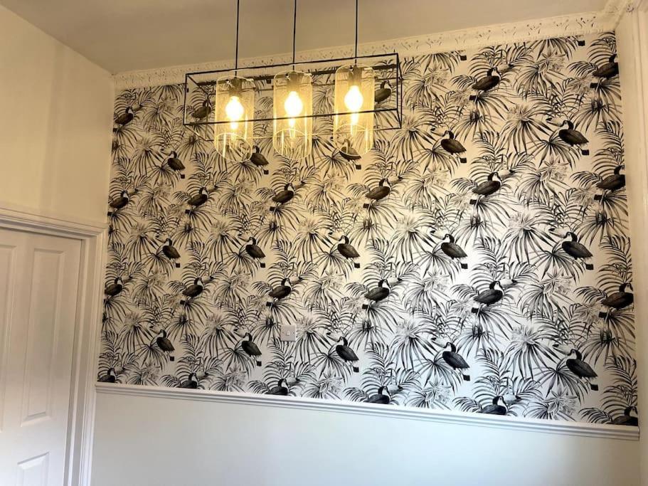 Central Southsea Boutique 2 Bedroom Flat 포츠머스 외부 사진